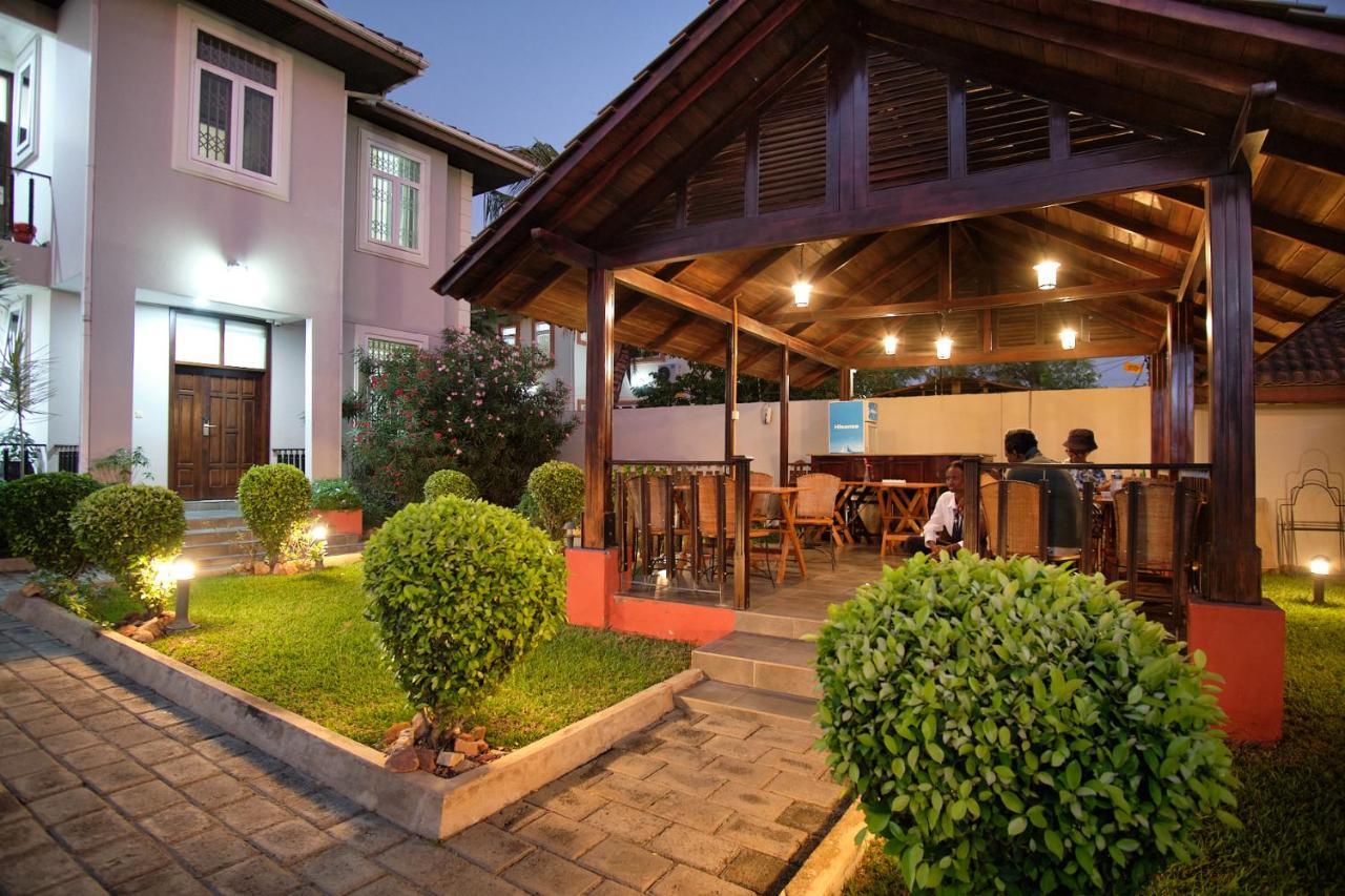 The Highbridge Guest Lodge Akkra Exterior foto