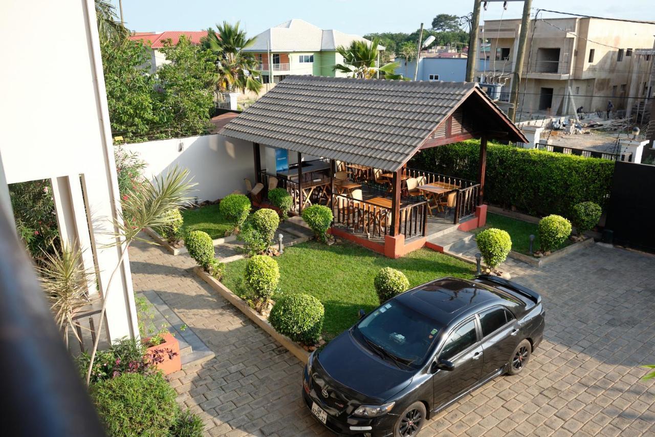 The Highbridge Guest Lodge Akkra Exterior foto